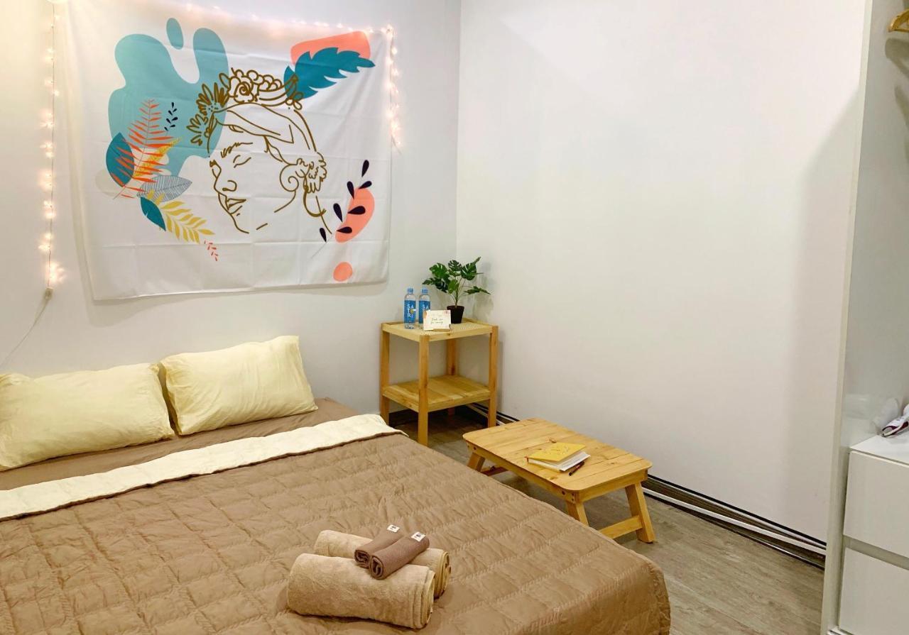 Vevy House - Homestay In Town Дананг Екстериор снимка