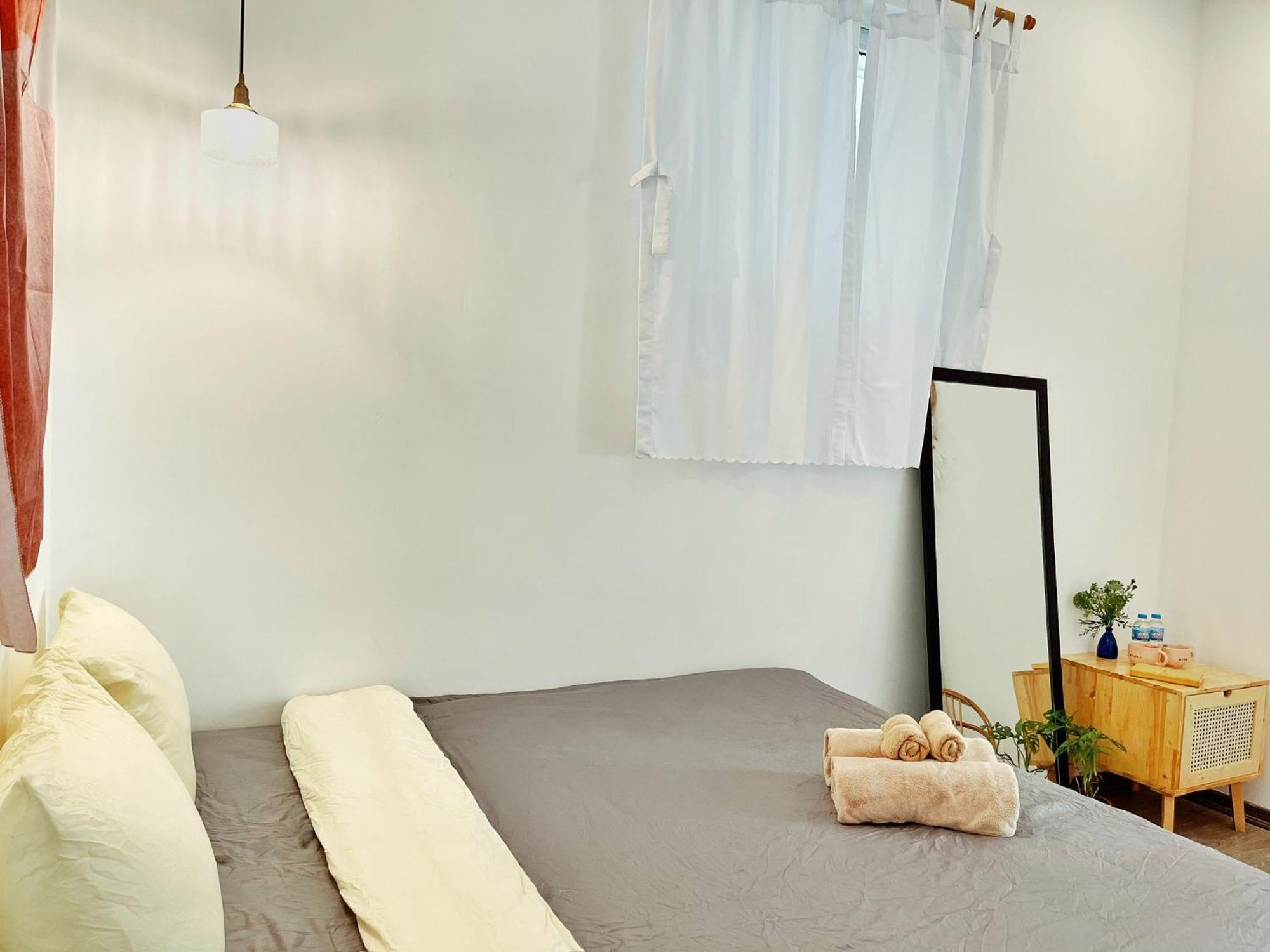 Vevy House - Homestay In Town Дананг Екстериор снимка
