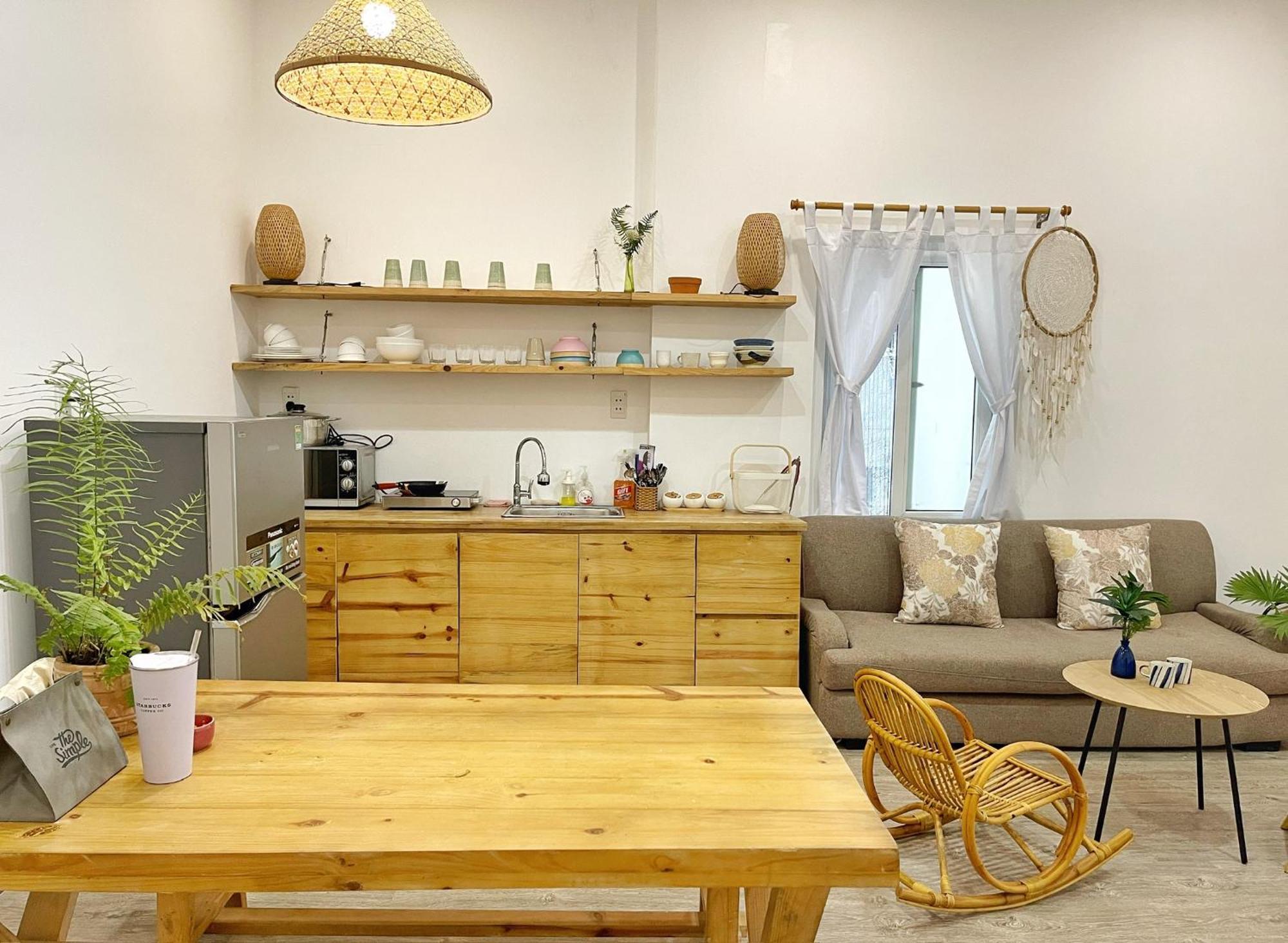 Vevy House - Homestay In Town Дананг Екстериор снимка