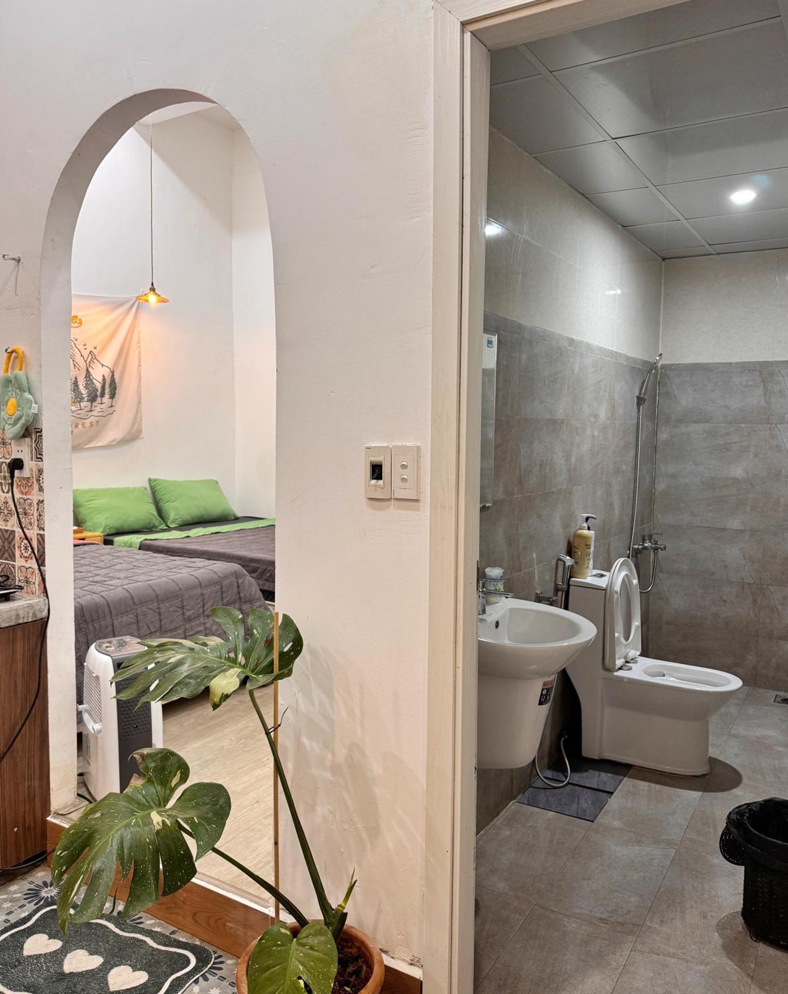 Vevy House - Homestay In Town Дананг Екстериор снимка